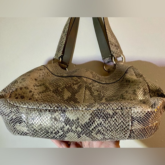 Coach snakeskin shoulder bag - Picture 6 of 12